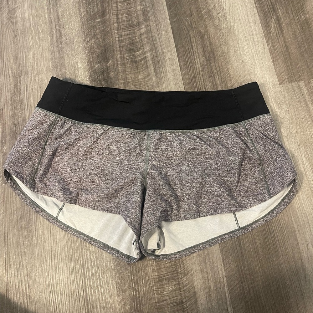 Lululemon Speed Up Low-Rise Short 2.5”